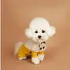 Collare per cani Sciarpa a bandana per animali domestici beige Mantello stile britannico Trench Coat Collari per gatti per accessori per bavaglini per cuccioli di cane di piccola taglia