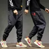 Yüksek Sokak Moda Erkekler Jogger Kot Siyah Renk Boyutu 28-42 En Kaliteli Gevşek Fit Kargo Pantolon Harem Pantolon Hip Hop Jeans Erkekler