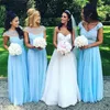 Vår 2020 Exklusiva brudtärna Klänningar Eleganta Pärlor Beading Neck A Line Sky Blue Lace och Chiffon Bridesmaid Robes Bröllop Gästklänning