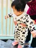 Macacão de bebê de varejo meninos meninas manga longa algodão leopardo com capuz macacão onepiece onesies macacões toddle infantil crianças designer 6660200