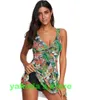 Top Men Big Plus Girl Bikinis Set Beach V-Neck Open Back Badkläder Spets Cut Out Cover Belly Sexig Print One Piece Kjol Stor Yakuda Badkläder