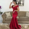 Ciemna Red Proste Satin Mermaid Prom Dress Długo Off Shoulder Sweep Pociąg Formalne wieczorowe suknie wieczorowe Ogstuff Vestidos de Fiesta Tanie