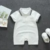 Neue Kinderkleidung Neugeborenes Baby Strampler kurzärmeliger Sommer -Jumpsuit Mode gedruckt Plaid Sommer Rompers Baby Clothes4415056