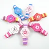 12 Pcs Kids Girl Braccialetti in legno colorato Bambini Braccialetti per orologi elastici Giocattolo per bambini Gioielli Regalo di compleanno all'ingrosso