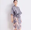 Ny stil damer sexig satin robe klänning klänning kvinnor elegant utskrift nattklänningar kimono badrock blomma nattdräkt plus storlek