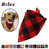 Omkeerbare hond bandana katoen linnen plaid huisdier triange bandage sjaal boog banden kraag vierkante kat hond decoratie accessoires