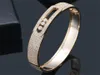Donia Bijoux Banglier de luxe Mode européen et américain Modèle géométrique exagéré Copper Micro-incrustation Zircon Bracelet de concepteur personnalisé
