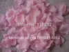 Pétales de rose en soie artificielle ivoire, pétale de fleur en tissu de simulation, décoration de fête de mariage, arrangement, 4000 pièces/lot, livraison gratuite