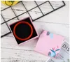 [Ddisplay] Creative Canna Różowy Biżuteria Pudełko Glamour Pierścieni Pudełka Miesięczna Kolczyk Mała Biżuteria Wyświetlacz Wyświetlarek Naszyjnik Pakiet Pole