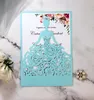 Invitations coupées au laser Support OEM Personnalisé avec une fille en robe pliée Cartes d'invitation de fête de mariage creux avec enveloppes BW-HK370A