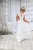 2020 Backless Flower Girl Dresses for Weddings A-Line V-Neck Cap Sleeves Chiffong Long First Communion Klänningar Liten Tjej