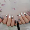 Falsas Nails Bright Silver Mirror Artificial Set de uñas en forma de ataúd Kit de acrílico de cromo metálico con pestañas adhesivas