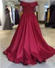 Elegancka Czerwona A-Line Suknie Wieczorowe Długie Satyna Off Ramię Długość podłogi Plue Plus Size Prom Party Suknie Formalne Suknie Wieczorowe