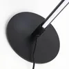 Moderna minimalista Lampade a stelo Nordic creativo semplice personalizzato Soggiorno Camera lampade a LED Black Iron arte Standing Fixture