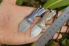 Nieuwe Collectie 2 Handvat Kleuren VG10 Damascus Steel Mini Flipper Vouwmes Necklack Ketting Messen TC4 Titanium Legering Handvat Kogellager