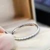 Mode-2020 Frühjahr/Sommer-Serie S925 reines Silber plattiert 18 Karat Gold weiblicher Ring Hauptbohrer 2,25 ct Gürtel Halbkreisring mit hoher Ordnung