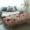 Mantas Manta personalizada Textiles para el hogar Pétalos de flores Plantas Estambres Franela Ponderada Cálida Suave Tiro Sofá Cama Mantas de viaje1