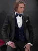 New Brand New One Bull Black Wedding Groom Smoking Shawl Scialle Risvolto Groomsmen Men Suits Prom Blazer (Giacca + Pantaloni + Vest + Tie) 078