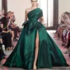 ELIE SAAB Dark Green One Shoulder A Line Evening Dresses Backless Sweep Train Front Split Red Carpet Dress Ruffle Formal Party Gowns