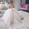 2020 Lace And Tulle Flower Girl Dresses For Wedding White Ball Gown Princess Girls Pageant Gowns Children Communion Dress