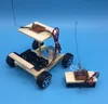 Primär och gymnasieelever "Teknik Små DIY Trådlös fjärrkontroll Racing Modell Creative Assembly Car Partihandel