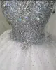 Luksusowe Suknie Balowe Suknie Ślubne Sheer Cap Rękawy Tulle Diamond Crystal Zroszony Plus Size Princess Puffy Custom Made Wedding Suknie ślubne