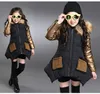 Flickor Winter Coat 4-13 år gammal Barnens dunjacka Hooded Fur Collar Gold Stitching Sleeves Classic Coat