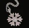 Collier pendentif flocon de neige en or 14K Micro Pave Cubic Zirconia Diamonds Bling Bling Pendentif avec chaîne en corde de 24 pouces