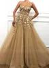 Eleganckie paski spaghetti Tiulle Linia Długie sukienki na bal maturalne 3D Koronkowe aplikacje gorset Sheer Floor Długość Formalne sukienki wieczorowe BC0684