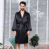 Nowa szlafrok Męskie Drukuj Plus Rozmiar Szata Z Szoratami 2 Sztuk Jedwabny Satin Piżama Kimono Home Kąpiel Suknia Summer Male Nightgown