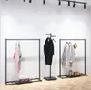 メンズと婦人服の店の棚の棚の服の棚番の服の服のラックフロントフロアハンガー