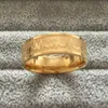 Moda 8mm Zakochany pierścienie Gold Color 316L Titanium Solid ECG Heartbeat 100 Love Ring Women Girls Alliance
