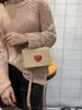 Mor och barn Söt handväskor mode koreanska tjejer Mini Princess Purses 2019 Hot Sale Lovely Heart Bags Tote Chain Cross-Body Bags Presenter
