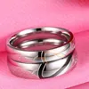 Half Heart Ring en acier inoxydable Cercle Simple Real Couple de mariage anneaux de fiançailles et navire sablonneux