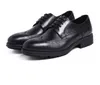 Czarni męskie buty robocze w stylu noszenia okrągłe palce miękko podeszwy weselny weselny mody Oxfords Homme z pudełkiem