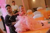 Güzel Pembe Tül Toddler Çiçek Kız Elbise A Hattı Kelebek 3D Çiçek Aplike Katmanlı Ruffles Kızlar Pageant elbise Doğum Günü Partisi Elbise