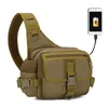 Tactical Sling Bag USB Torby wojskowe Mężczyźni wędrówki Polowanie Wędkowanie Molle Plecak Camping Nylon Outdoor Sport Pack