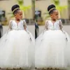 Yeni Ucuz Çiçek Kız Elbise Düğün İçin Uzun Kollu Dantel Aplikler Boncuk Kanat Tül Balo Doğum Günü Kız Communion Pageant Abiye