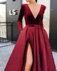 2019 Ny ankomst Långärmade kvällsklänningar Velvet V-nacke Vinter Kvinnor Formella klänningar Burgundy Satin Party Dress Side Slit 2055