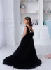 Chic Black Tiered High Low Flower Girl Jurken voor Huwelijk Bateau Hals Lovertjes Backless Toddler Pageant Towns Tulle Kids Prom Dress