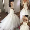 2020 Abiti da sposa a sirena a maniche lunghe Sheer scollo a V Applicazioni di pizzo Abiti da sposa Abiti economici Abiti da sposa Plus Size Abito da sposa 2848