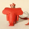 Fait à la main en cuir véritable mignon vache taureau drôle chanceux éléphant porte-clés pendentif animal porte-clés pour hommes femmes sac charme filles2490892