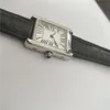 montre à quartz femme argent blanc