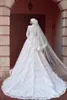 Robes de mariée musulmanes en dentelle modeste, col haut, manches longues, ligne A, robes de mariée avec traîne