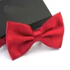 Mäns Fashion Tuxedo Bowtie Butterfly Bow Slipsar För Män Bröllopsfest Bordeaus / Svart / Vit / Silver / Champagne / Navy Blå / Rosa / Blå