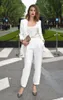 White Women Prom Suits Sjaal Revers Bruiloft Gastkleding voor Lady Tuxedos Twee stukken Avond Formele Blazers Custom Made Jacket and Pants