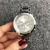 Orologio da polso di marca di moda per ragazza da donna con 3 quadranti, orologi al quarzo con cinturino in metallo in acciaio TOM 08