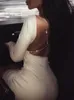2018 automne Sexy femmes moulante dos nu fête Cocktail mince courte Mini robe mode à manches longues gaine blanc Mini robes
