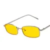 جديد الكلاسيكية مناس الشمس الشمس مصمم العلامة التجارية مصمم العلامة التجارية الزجاجية العدسة UV 400 Fashion للجنسين نظارات معدنية عتيقة 310356848202