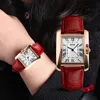 Märke kvinnor mode casual quartz se elegant retro lady watches kvinnliga läder rem armbandsur 1085289f